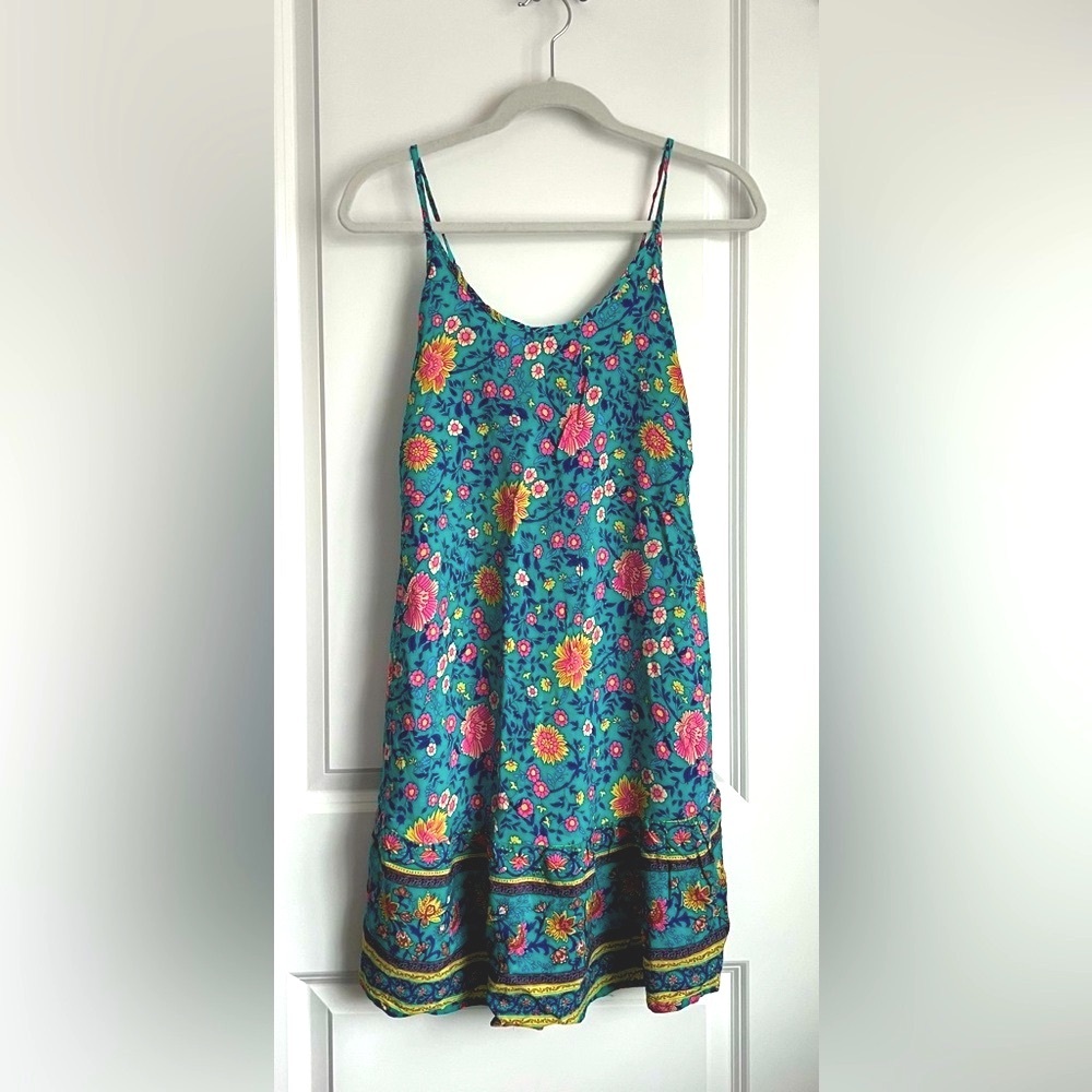 NEW • Boho Floral Sleeveless Mini Dress with Pockets • Women’s Small
